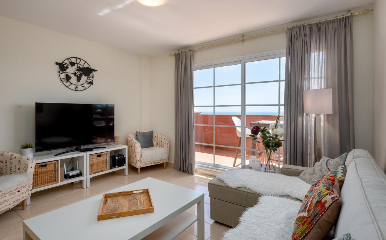 2173-superb With Amazing Seaview