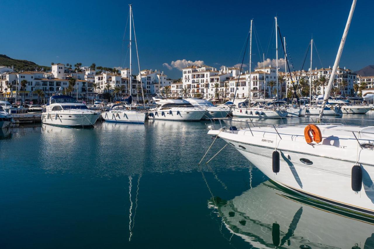 2173-superb With Amazing Seaview