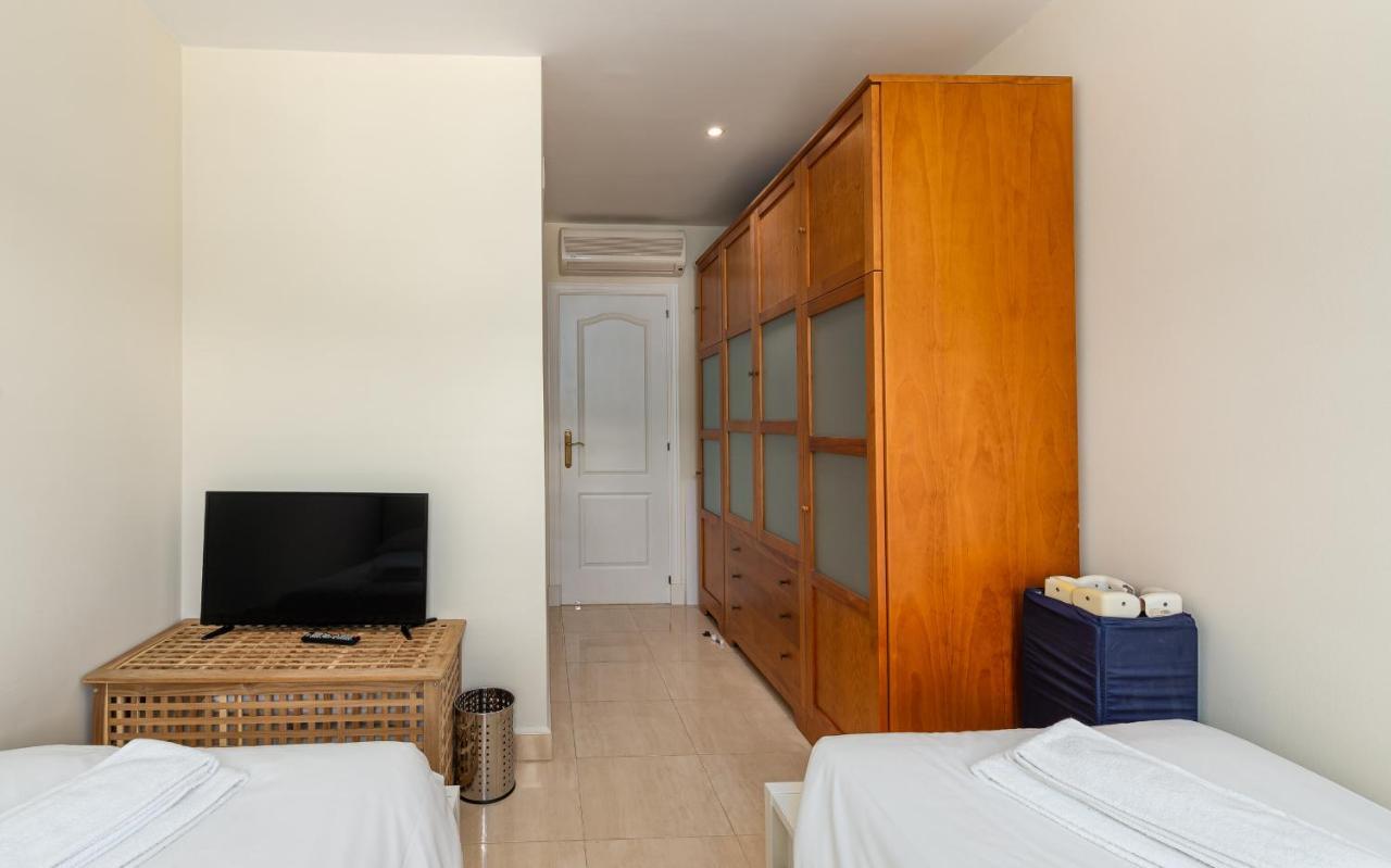 2173-superb With Amazing Seaview *